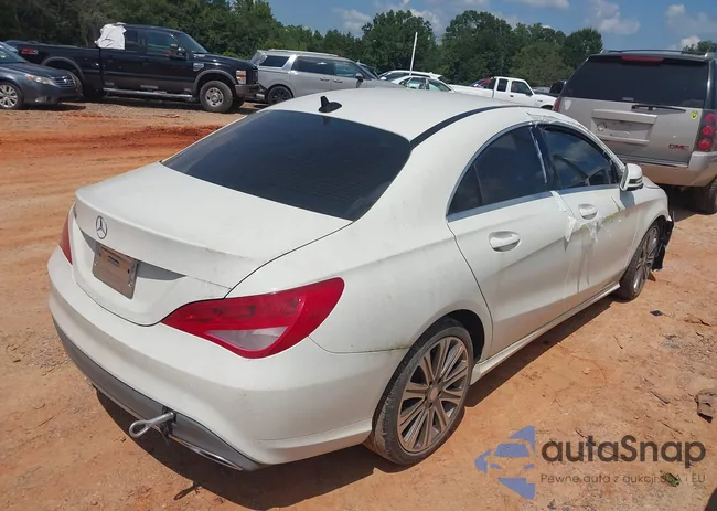 WDDSJ4EB4JN507792: 43003842