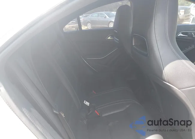 WDDSJ4EB4JN507792: 43003842