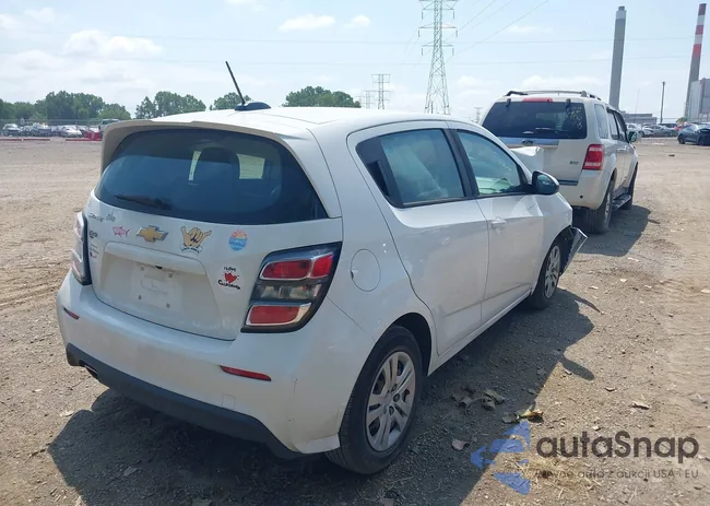 1G1JG6SH9H4156444: 43003132