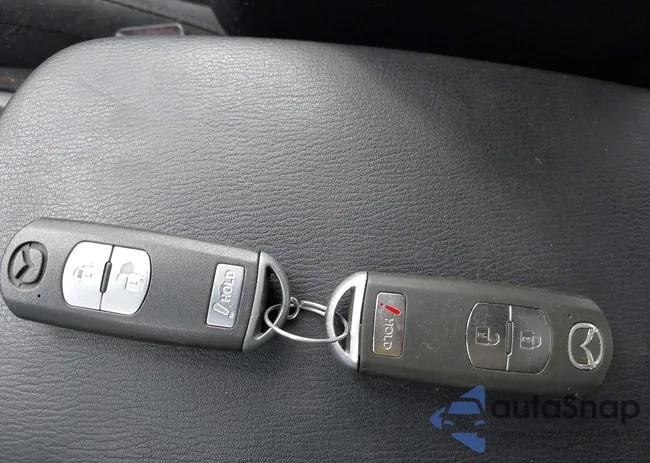 JM3KE2CE5D0122024: 43004502