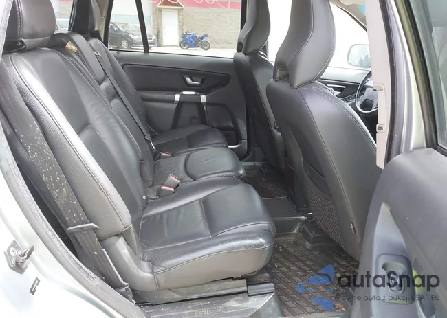 YV4952CZ3C1625082: 43004696