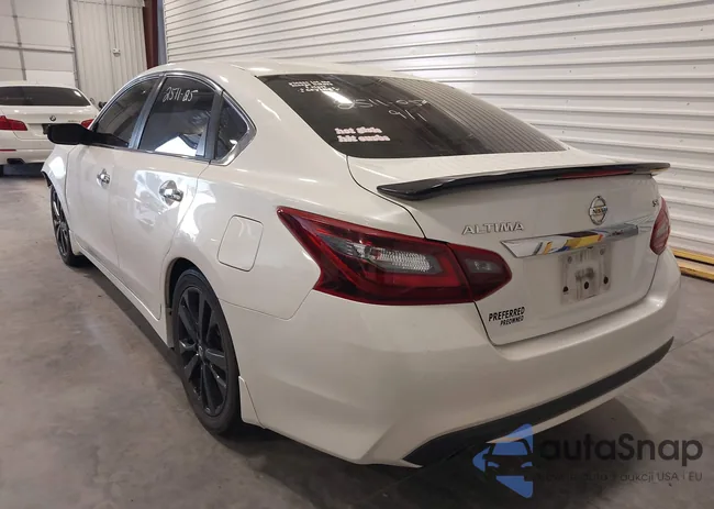 1N4AL3AP1HC254504: 43004812