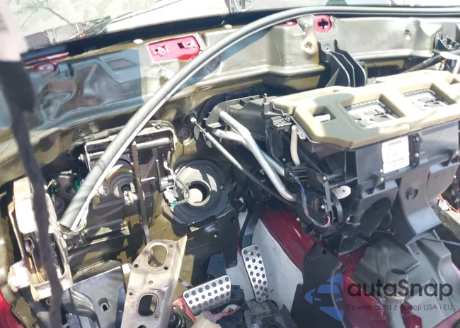 2C3CDXGJ8JH185070: 43004863