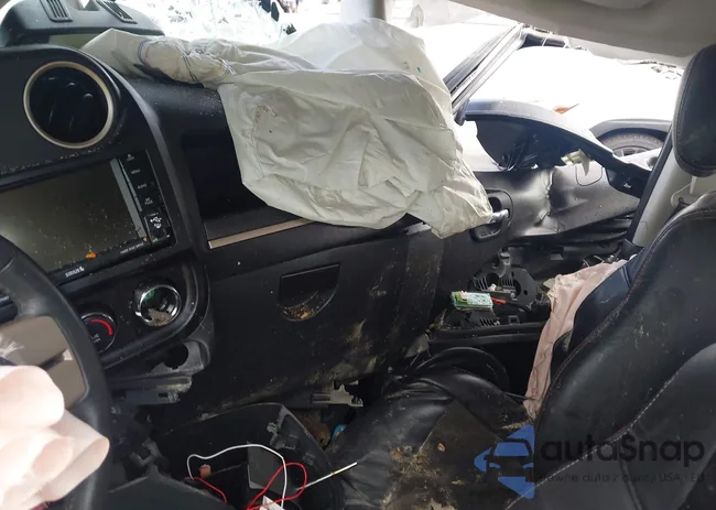 1C4NJPBBXGD715848: 43004115