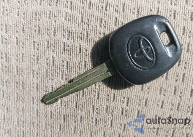 2T1BR32E25C556588: 43004238