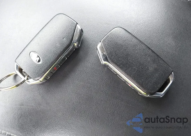 5XYP6DHC7LG024216: 43004273