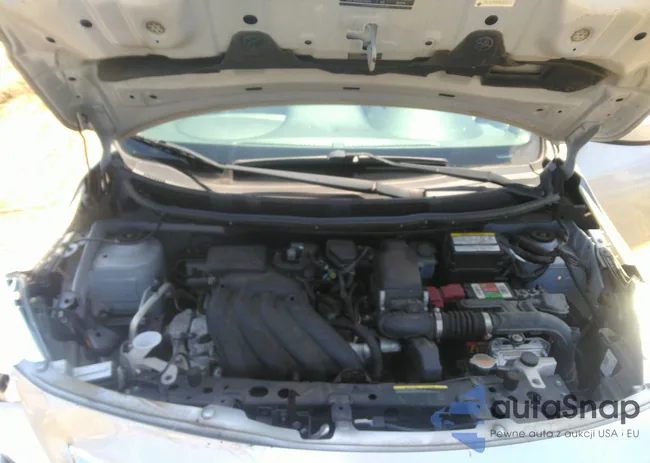 3N1CN7AP5KL881533: 43005335