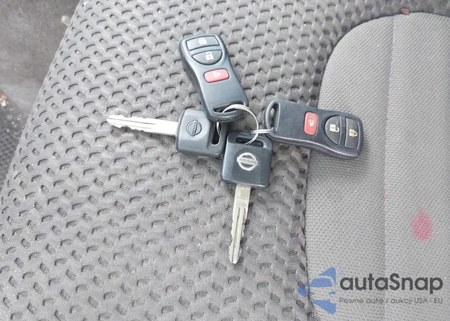 1N6AD0CW3DN759109: 43005511