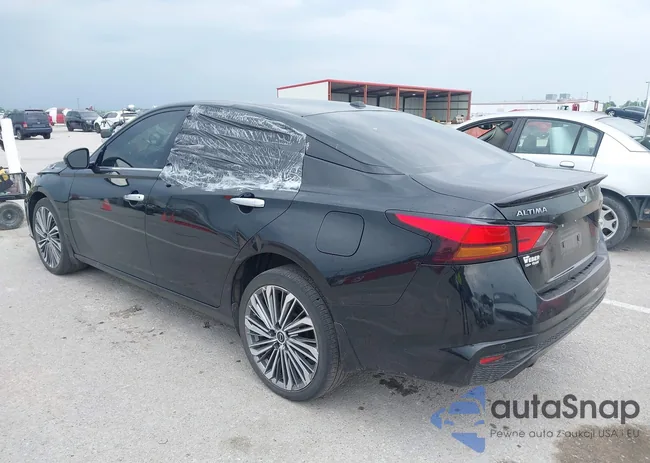 1N4BL4EW2PN338040: 43005518