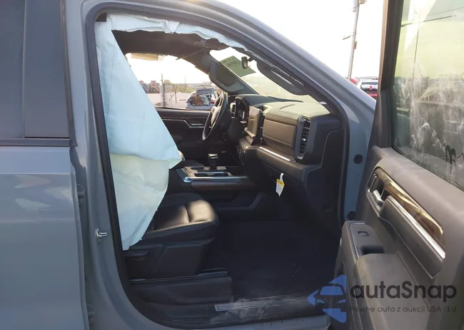 2GCUDEED6R1185932: 43005590