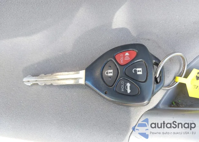 2T1BU4EE0BC706886: 43004911