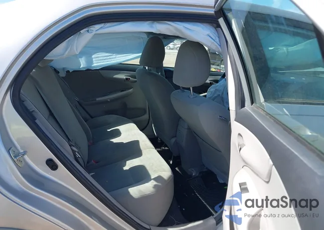 2T1BU4EE0BC706886: 43004911