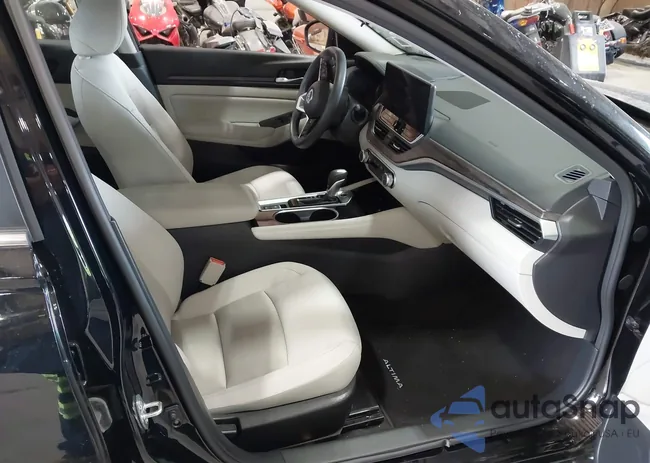 1N4BL4DV2RN406767: 43005148