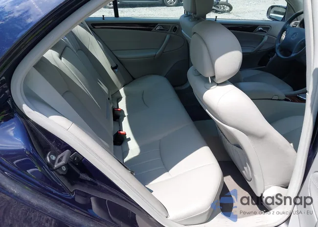 WDBRF92H66F762735: 43005174