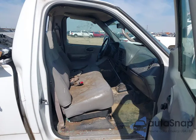 1FTZF1728XKB42839: 43005190