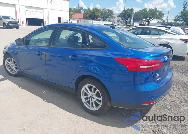 1FADP3F27JL327749: 43005227