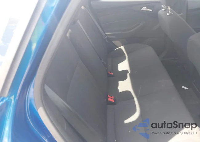 1FADP3F27JL327749: 43005227