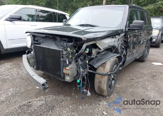 1C4NJPBB0GD803873: 43005263