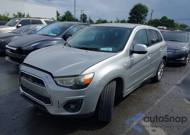 4A4AP3AU6EE002924: 43005281