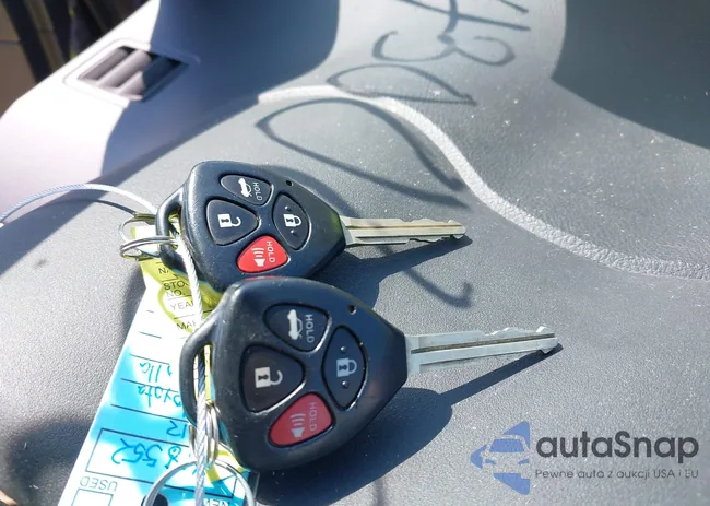 2T1BU4EEXCC848552: 43006297