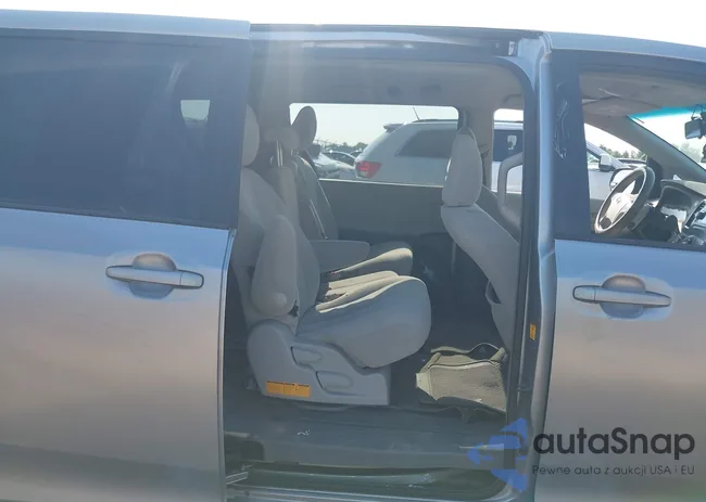 5TDKA3DC0CS015689: 43006360