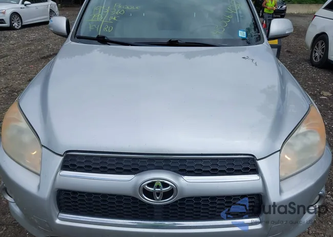 2T3YF4DV0BW096662: 43006402