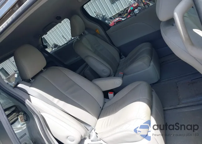 5TDDK3DC9ES090271: 43006413