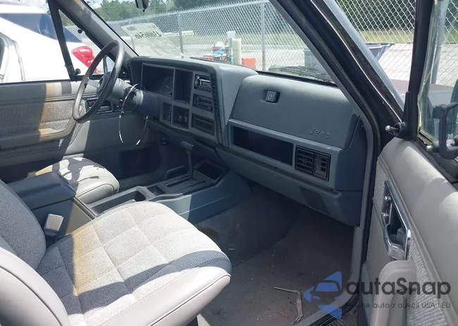 1J4FJ58S7NL117262: 43006546