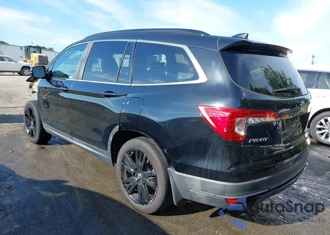 5FNYF5H28MB038233: 43006554