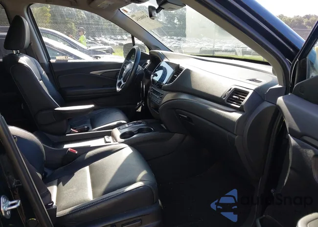 5FNYF5H28MB038233: 43006554