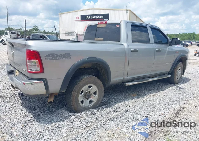 3C6UR5CJ2KG664573: 43006558