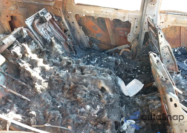 3C4PDCBB4KT815715: 43006574