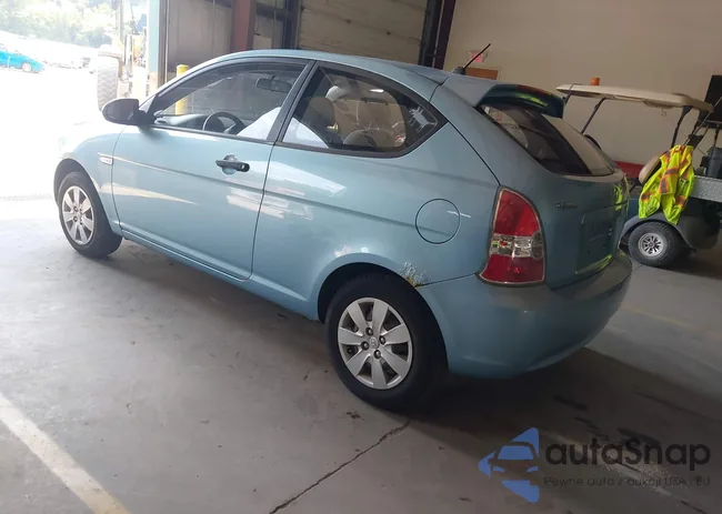 KMHCM36C99U129151: 43006667