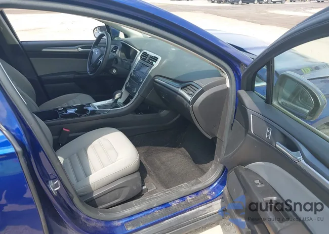 3FA6P0G76FR136284: 43005975