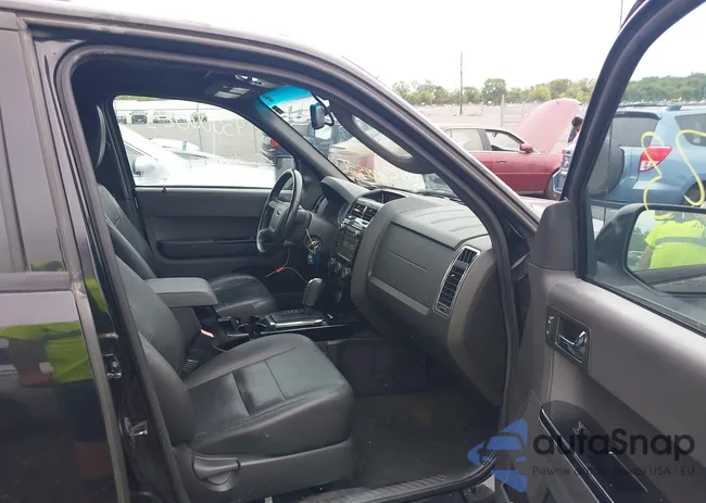 1FMCU9EG5CKB74551: 43006023