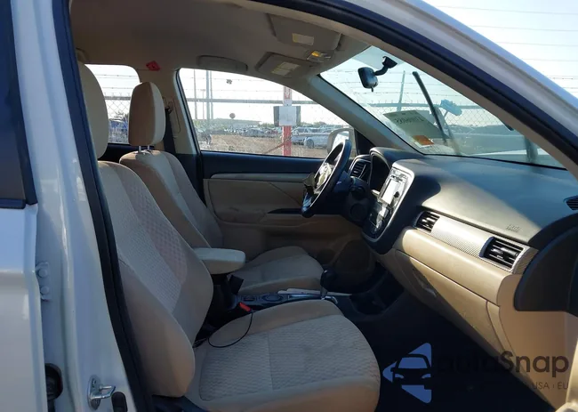 JA4AD3A30EZ019082: 43006085