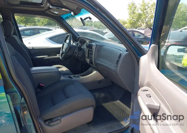 1FMZU67E01UB58134: 43006151