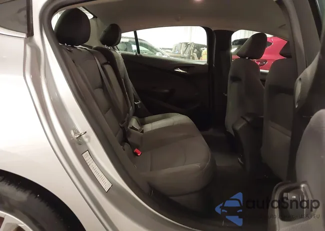 1G1BE5SM8J7197945: 43006266