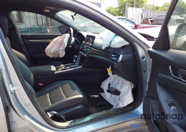 1HGCV1F33NA113403: 43007368