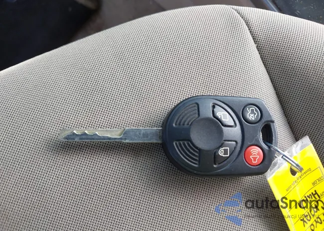 1FADP5AU2DL513689: 43007476