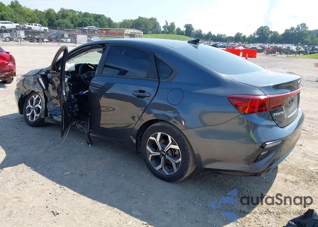 3KPF24AD6ME268691: 43007579