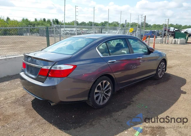 1HGCR2F53DA224544: 43007607