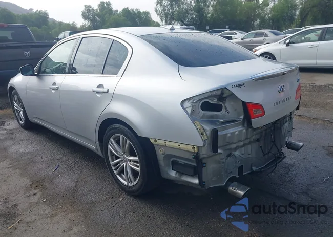 JN1CV6AP9CM624442: 43007613