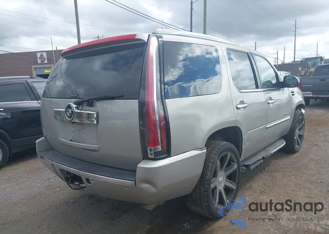 1GYFK63877R271520: 43007683