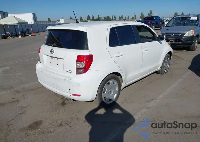 JTKKU4B43C1028547: 43007873