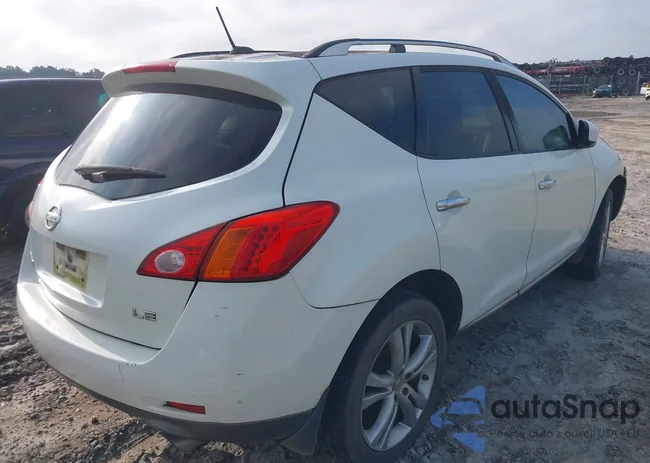 JN8AZ1MU3AW020680: 43007144