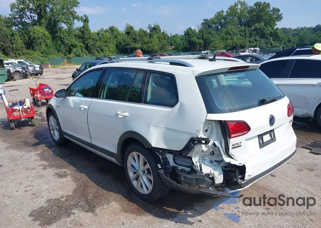 3VWH17AU8KM511673: 43007184