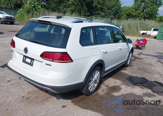 3VWH17AU8KM511673: 43007184