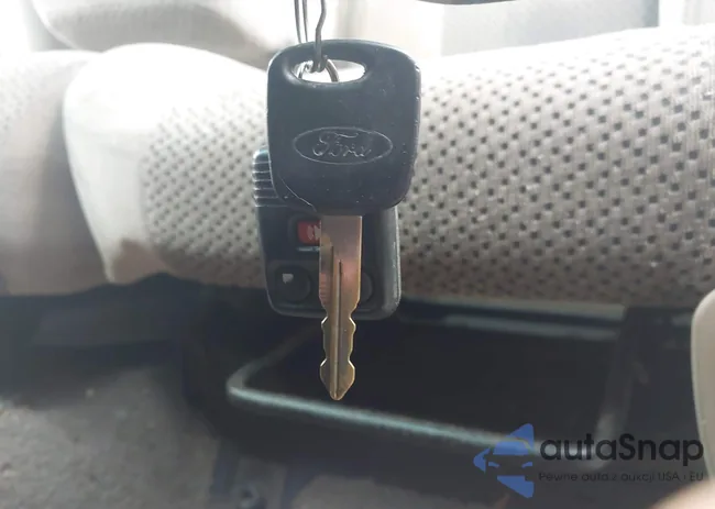 1FTRX17W01NA70296: 43007209