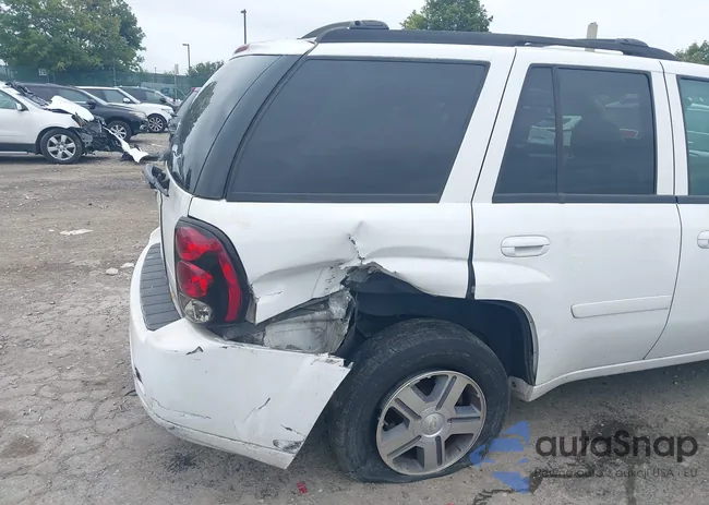 1GNDT13S482152009: 43007235